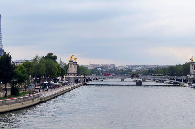 Pont Alexandre III and Eiffel Tower