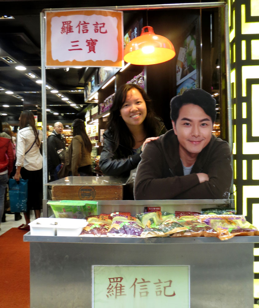 Koi Kei Bakery Stand with Edwin Siu in Macau