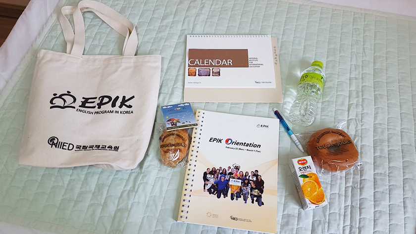 EPIK Orientation Tote Goody Bag